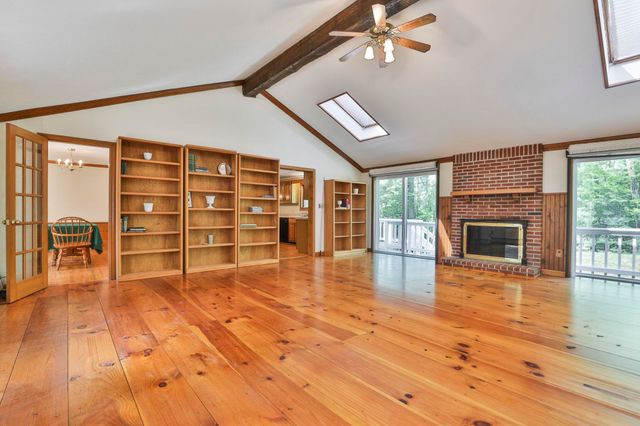 69 Stowell Road, Bedford, NH 03110