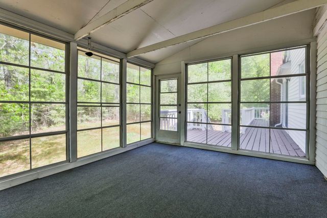 69 Stowell Road, Bedford, NH 03110