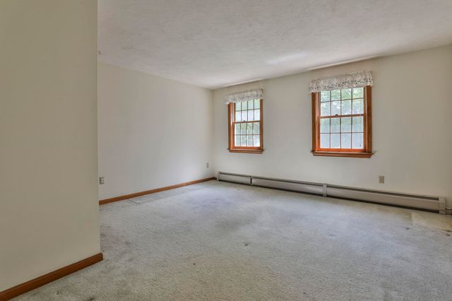 69 Stowell Road, Bedford, NH 03110