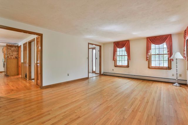 69 Stowell Road, Bedford, NH 03110