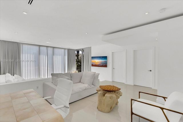 7830 Atlantic Way, Miami Beach, FL 33141