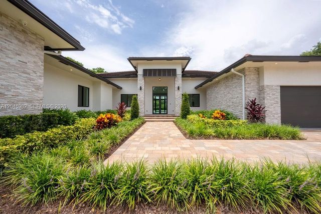 11861 NW 9th St, Plantation, FL 33325