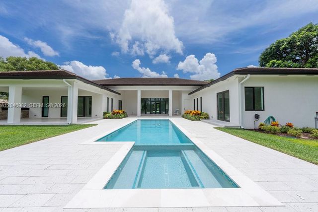 11861 NW 9th St, Plantation, FL 33325