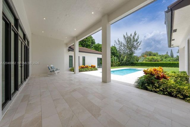 11861 NW 9th St, Plantation, FL 33325