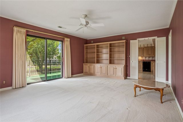 100 Thompson Drive SE 212, Cedar Rapids, IA 52403