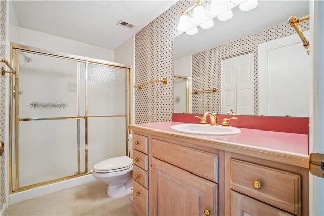 100 Thompson Drive SE 212, Cedar Rapids, IA 52403