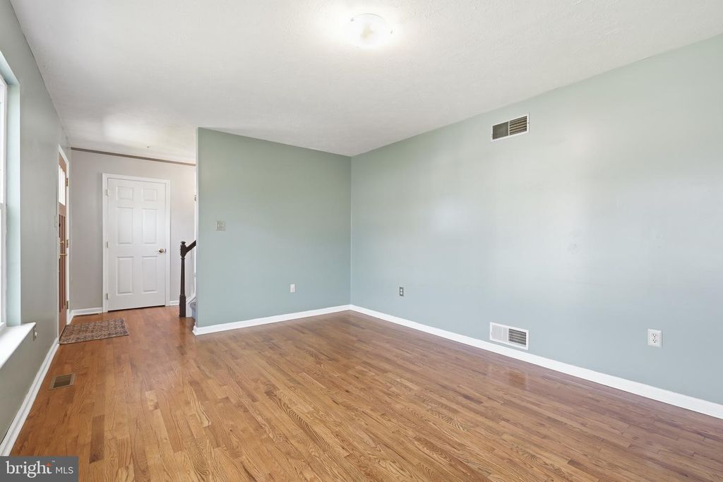 Image 4 of property listing at 118 LIBERTY LN, Elkton, MD 21921