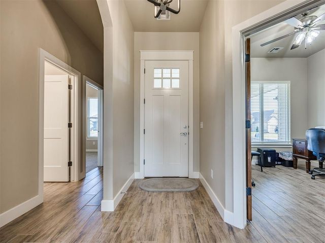 1132 NW 17th Place, Newcastle, OK 73065