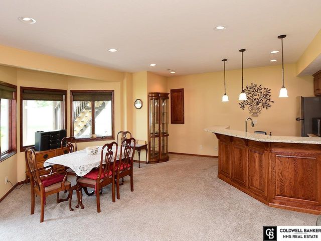 12621 S 81St Street, Papillion, NE 68046