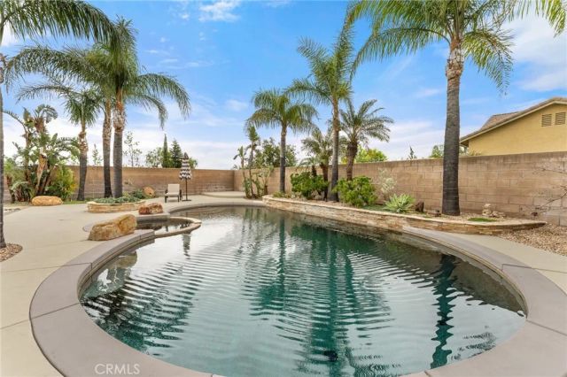 4021 Larkspur, Rialto, CA 92377