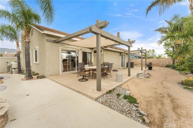 4021 Larkspur, Rialto, CA 92377