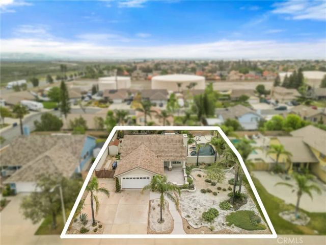 4021 Larkspur, Rialto, CA 92377