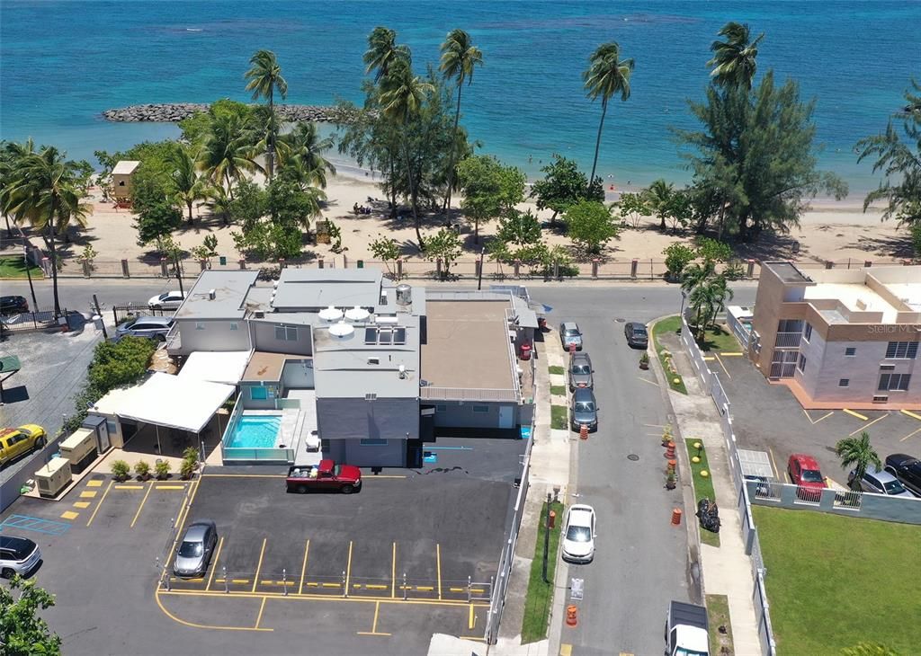 Image 15 of property listing at Urb. Sardinera Beach CALLE A, Dorado, PR 00646