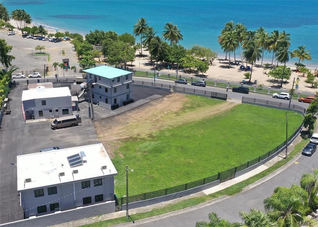 Image 9 of property listing at Urb. Sardinera Beach CALLE A, Dorado, PR 00646