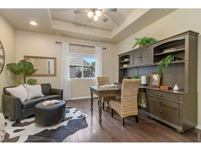 885 Shirttail Peak Dr, Windsor, CO 80550