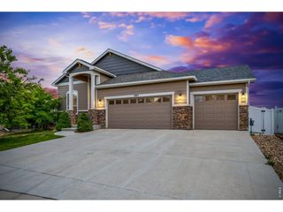 885 Shirttail Peak Dr, Windsor, CO 80550