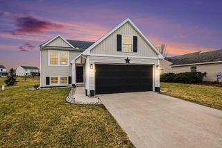 187 Sweet Meadow Drive Nw, Tyrone Twp, MI 49330