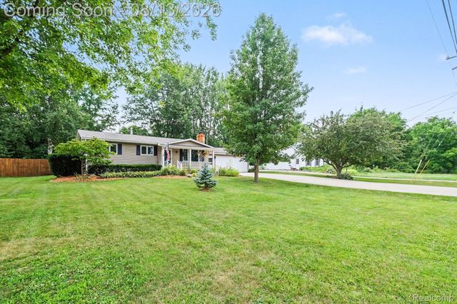 10361 Coldwater Road, Flushing Charter Township, MI 48433
