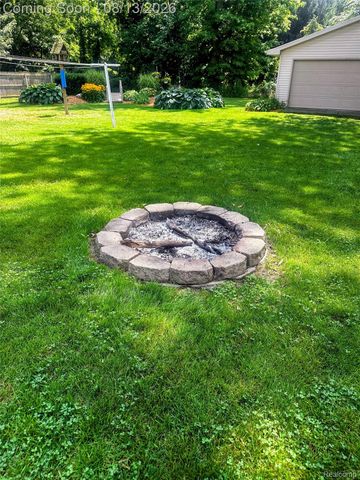 10361 Coldwater Road, Flushing Charter Township, MI 48433