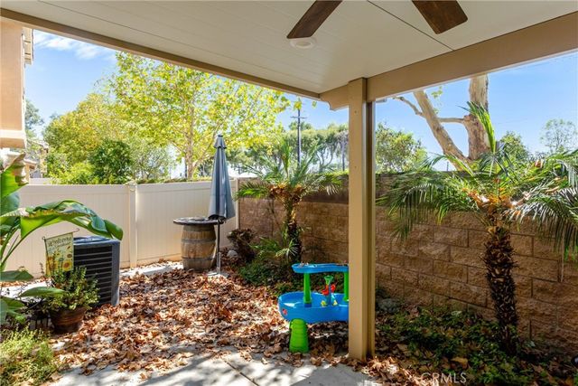 28475 Sunflower, Highland, CA 92346