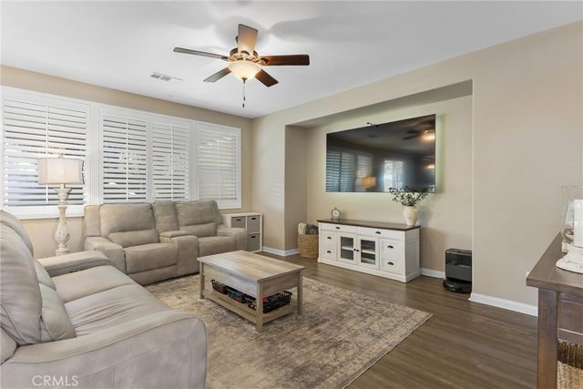 28475 Sunflower, Highland, CA 92346