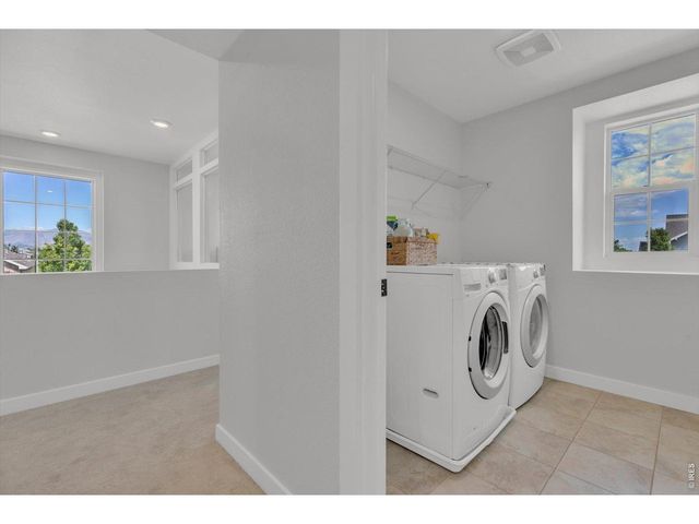 2080 Sicily Cir, Longmont, CO 80503