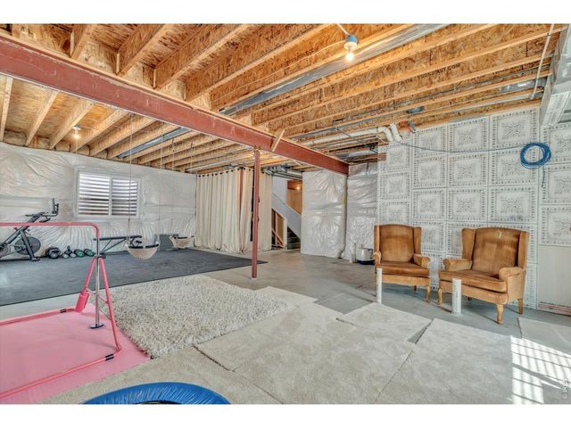 2080 Sicily Cir, Longmont, CO 80503