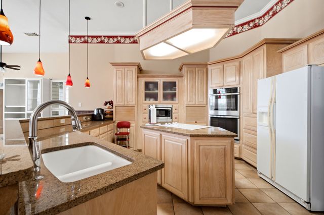 9439 Saint Johns Court, Pilot Point, TX 76258