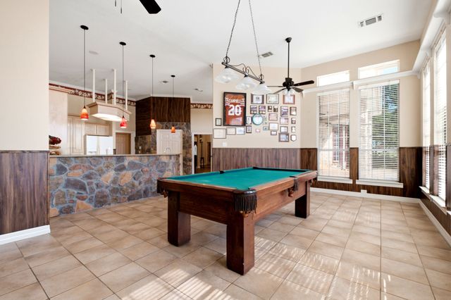 9439 Saint Johns Court, Pilot Point, TX 76258