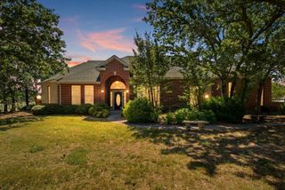 9439 Saint Johns Court, Pilot Point, TX 76258