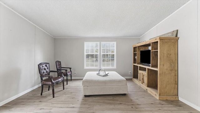 212 Highland Drive, Huntsville, TX 77320