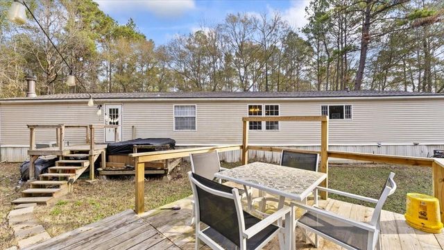 212 Highland Drive, Huntsville, TX 77320