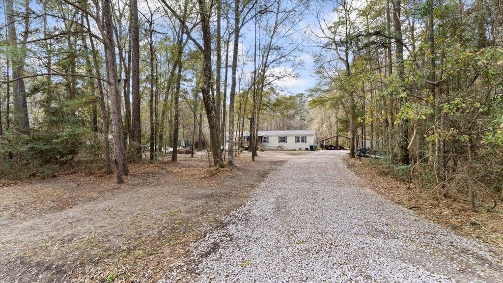 212 Highland Drive, Huntsville, TX 77320