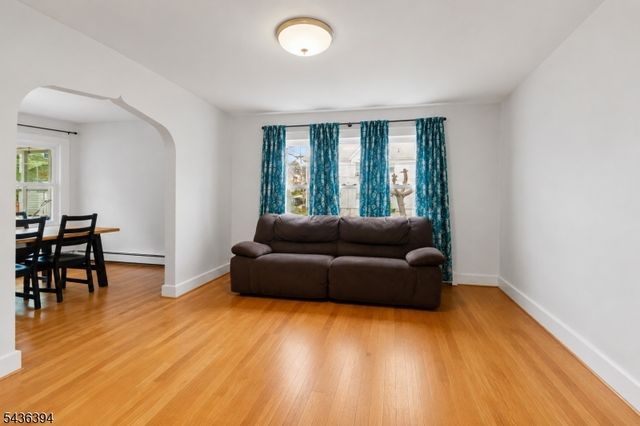 62 Vreeland Ave, Clifton City, NJ 07011