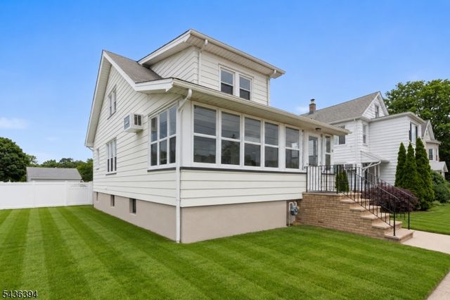 62 Vreeland Ave, Clifton City, NJ 07011