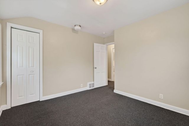 6542 S Mccook Avenue, Hammond, IN 46323