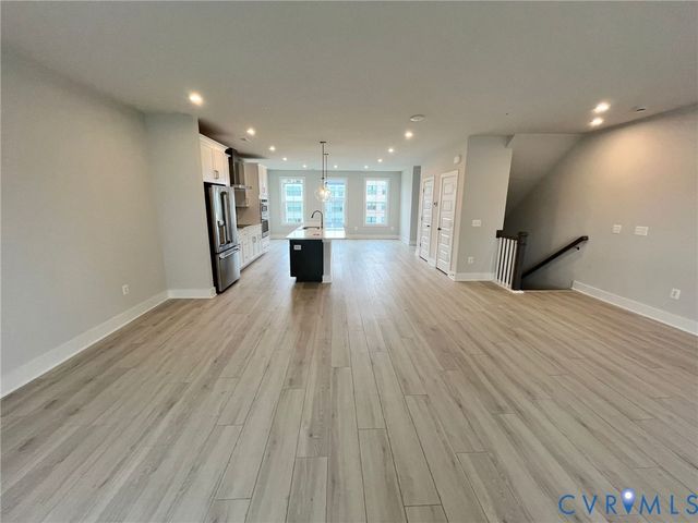 551 Munson Woods Walk, Glen Allen, VA 23233