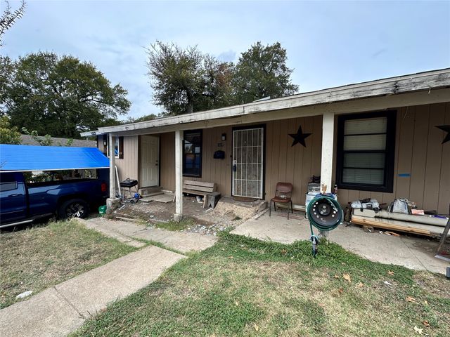 1307 Neptune Road, Dallas, TX 75216