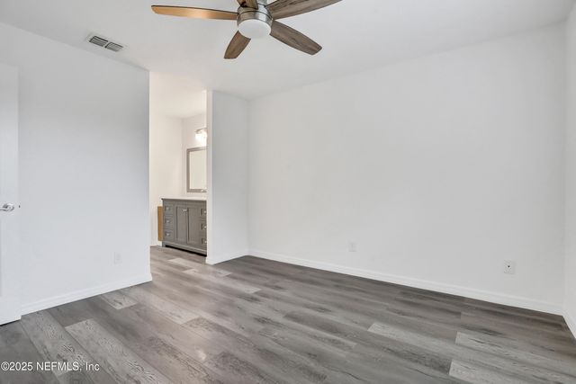 7 ARBOR CLUB Drive 317, Ponte Vedra Beach, FL 32082