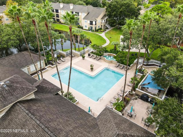 7 ARBOR CLUB Drive 317, Ponte Vedra Beach, FL 32082