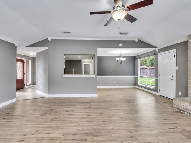 7330 Daylight Lane, Houston, TX 77095