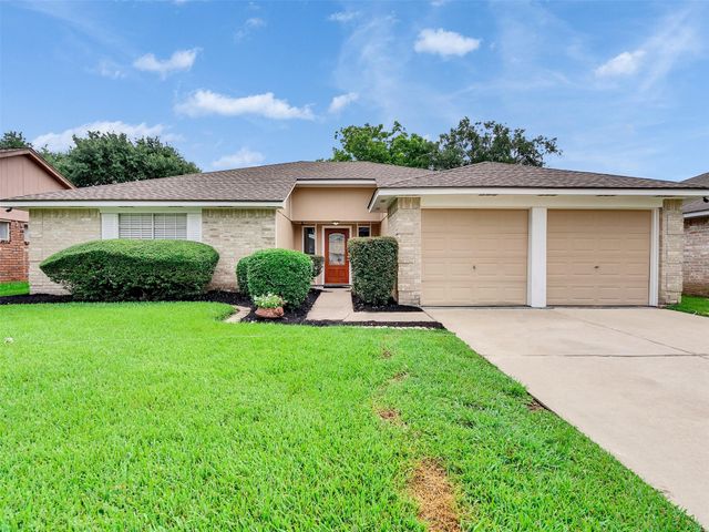 7330 Daylight Lane, Houston, TX 77095