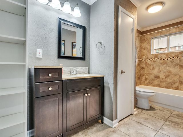 7330 Daylight Lane, Houston, TX 77095