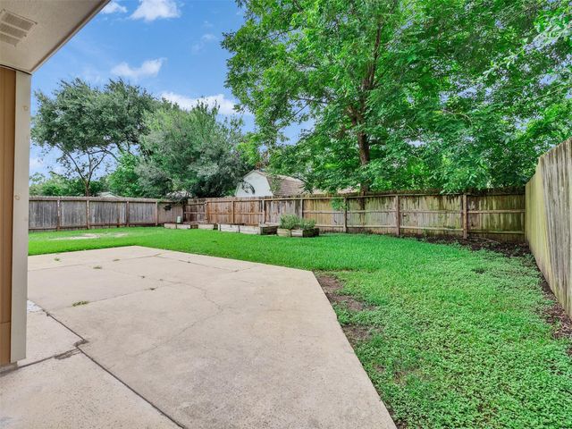 7330 Daylight Lane, Houston, TX 77095