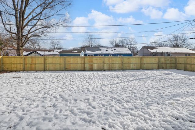 1821 Arcadia Drive, Lafayette, IN 47905