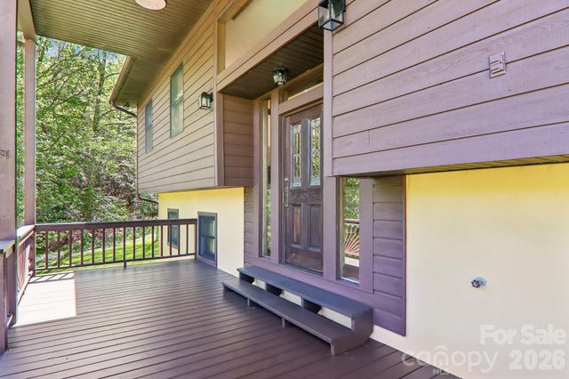 129 Cash Phillips Drive, Mars Hill, NC 28754