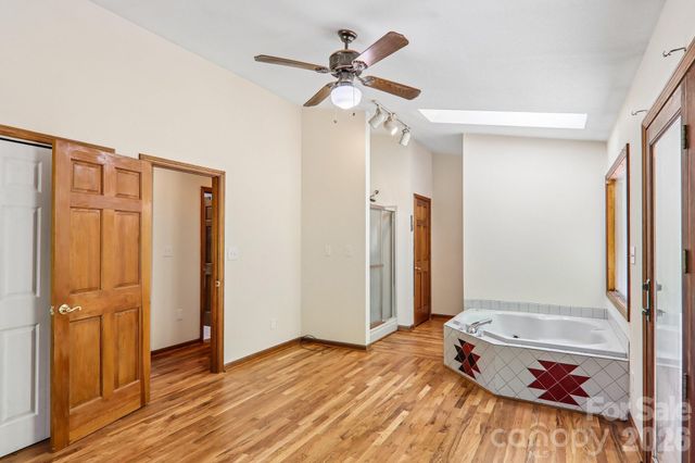 129 Cash Phillips Drive, Mars Hill, NC 28754