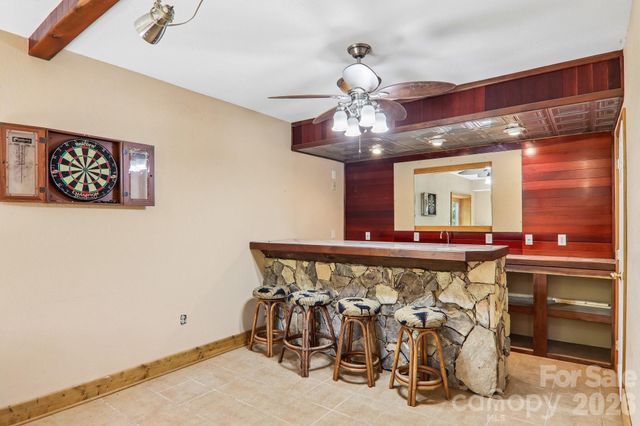 129 Cash Phillips Drive, Mars Hill, NC 28754