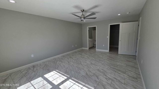 32 Capitol Drive, Crossville, TN 38555