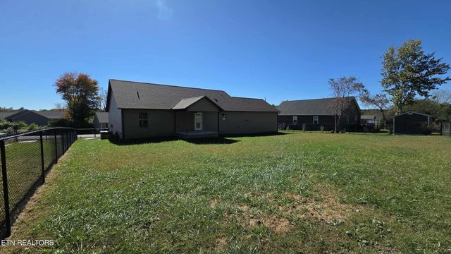 32 Capitol Drive, Crossville, TN 38555